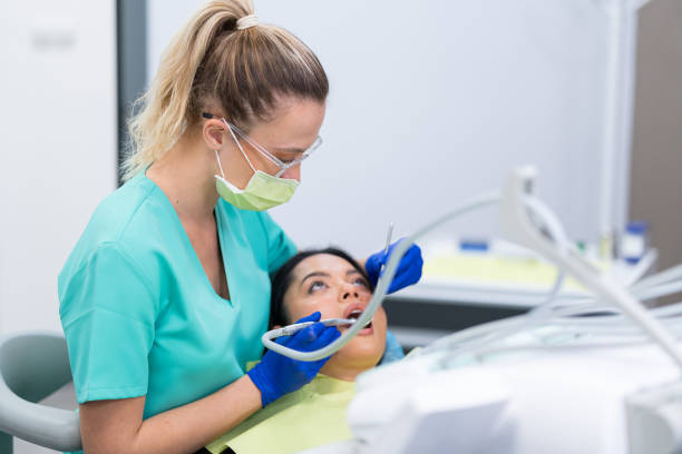 Best Mobile Emergency Dentist in Roxana, IL